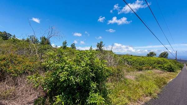 4 Acres of Land for Sale in Hawaiian Ocean View, Hawaii