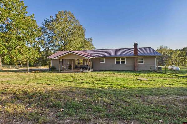 18 Acres of Land with Home for Sale in Elizabeth, Arkansas