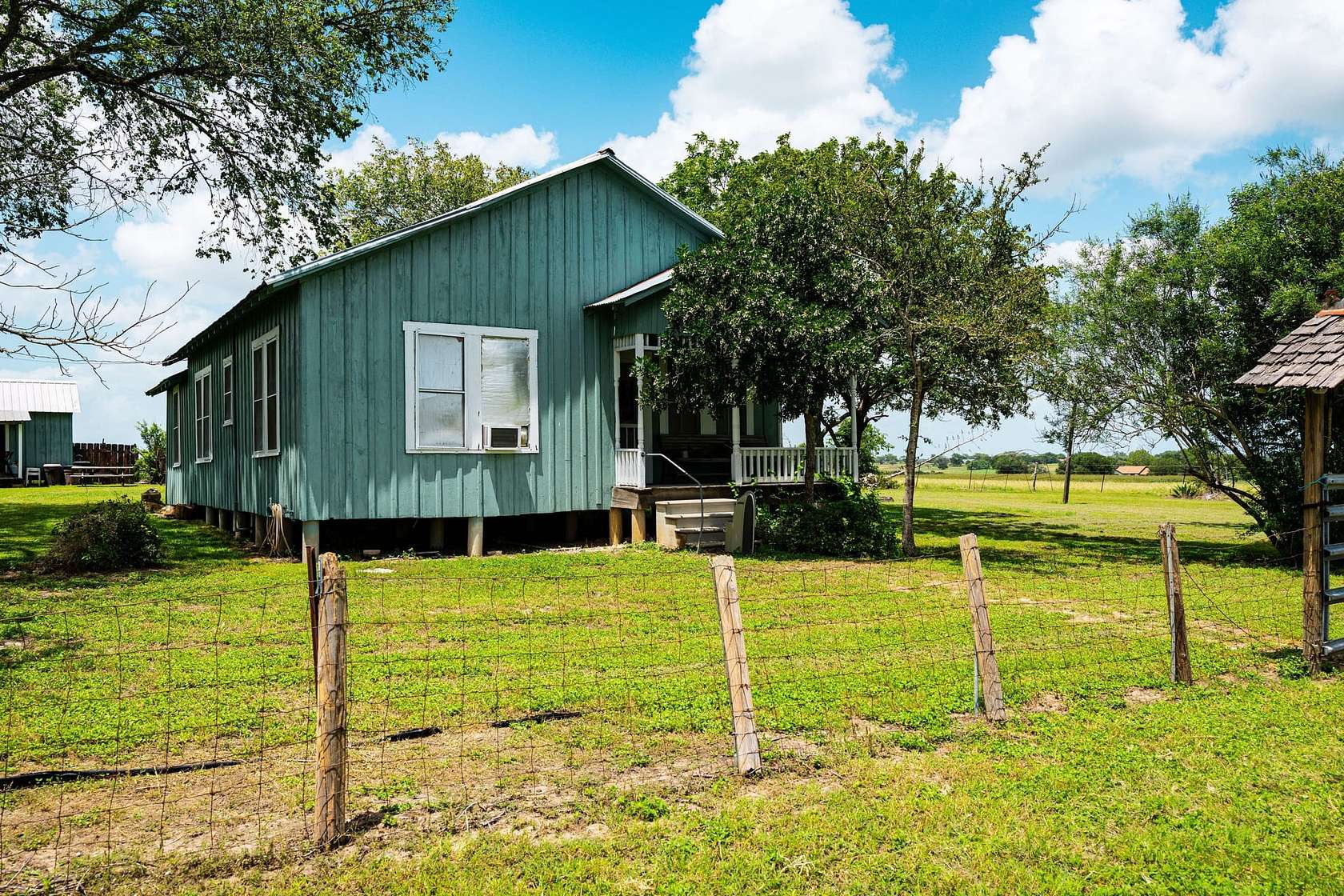 49.4 Acres of Land for Sale in Yoakum, Texas