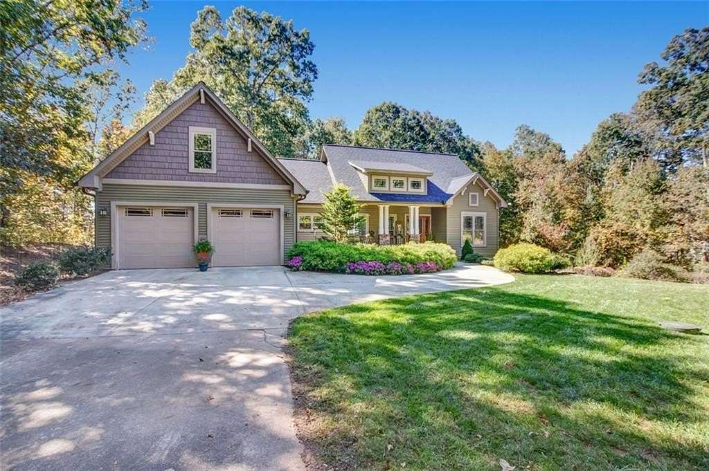 2 Acres of Residential Land with Home for Sale in Clarkesville, Georgia