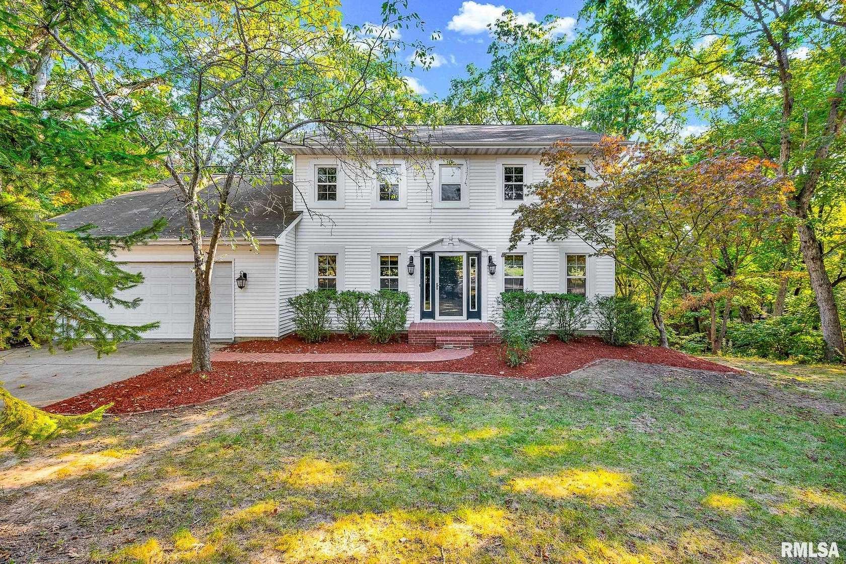 1.58 Acres of Residential Land with Home for Sale in East Peoria, Illinois