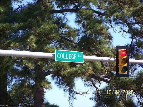 3 Acres of Commercial Land for Sale in Franklin, Virginia