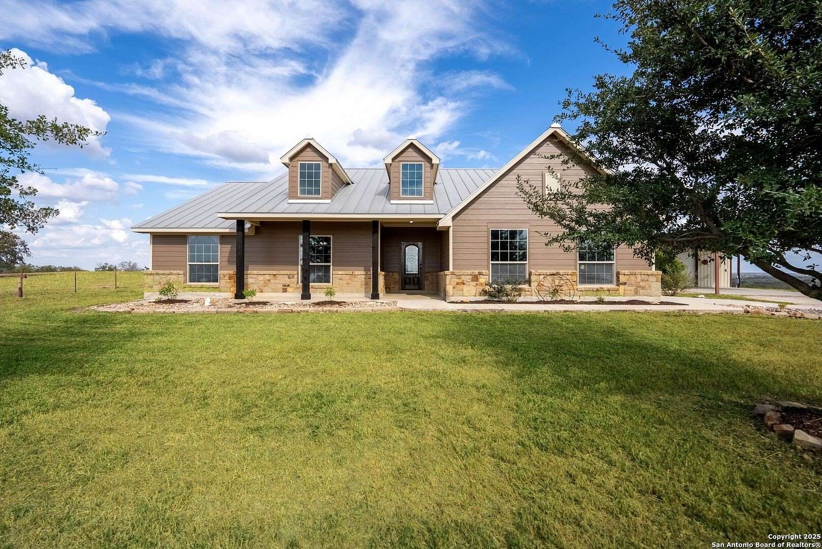 20 Acres of Agricultural Land with Home for Sale in La Vernia, Texas