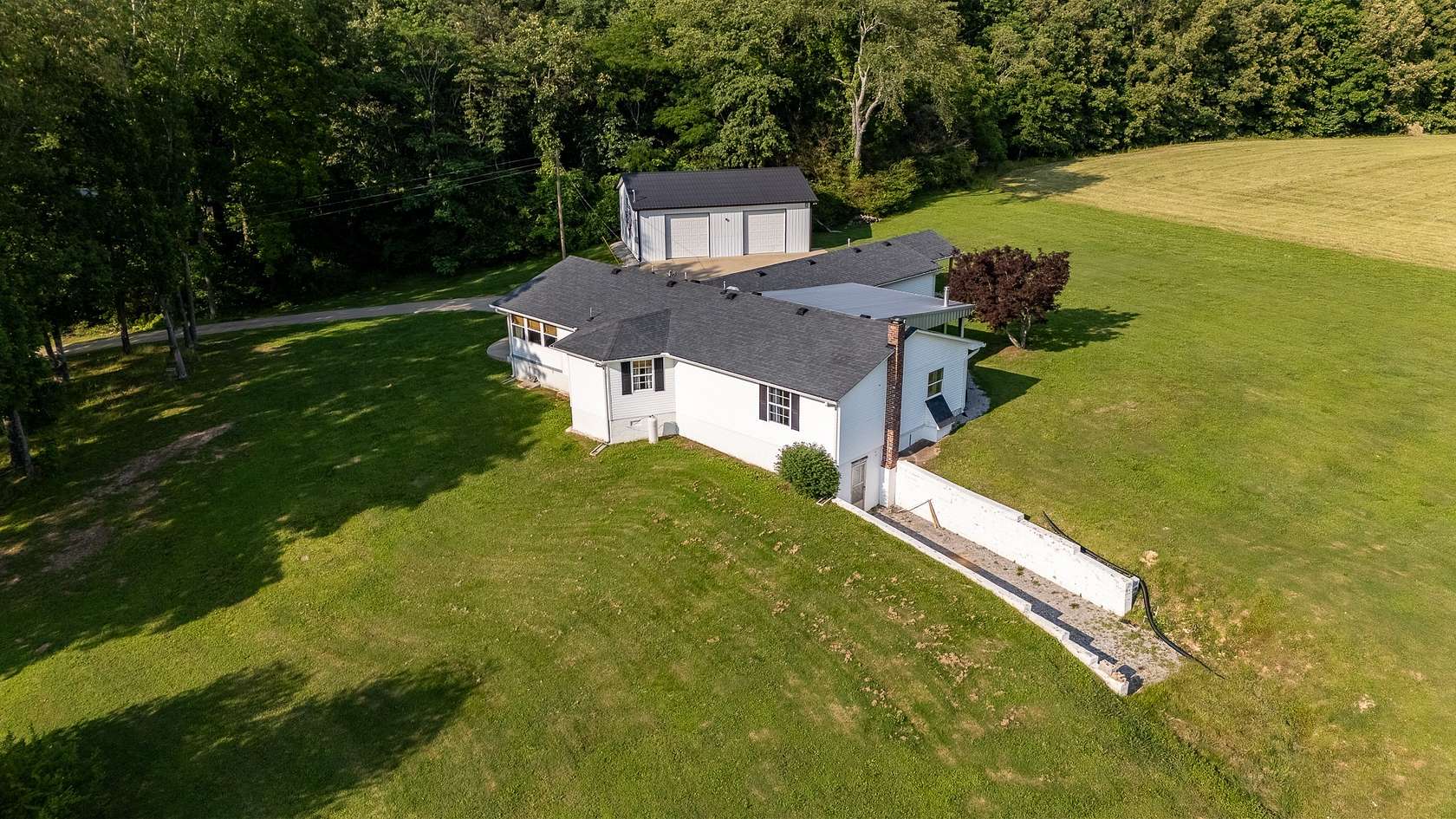 3 Acres of Land with Home for Sale in Lawrenceburg, Tennessee