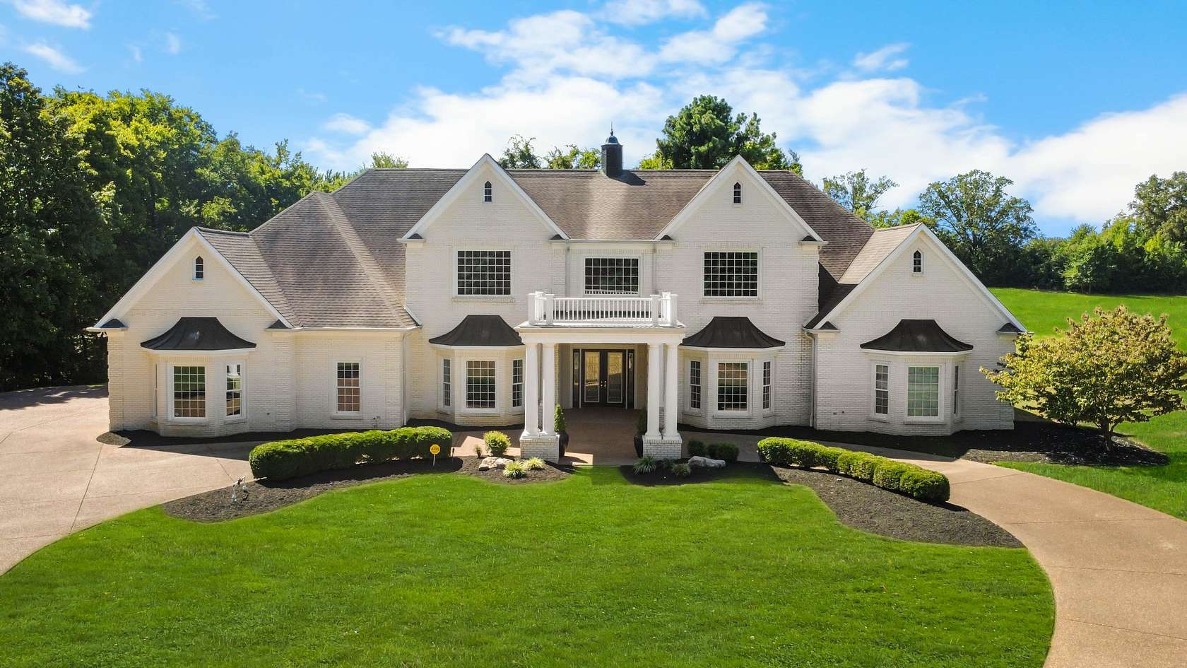 1.88 Acres of Residential Land with Home for Sale in Clarksville, Tennessee