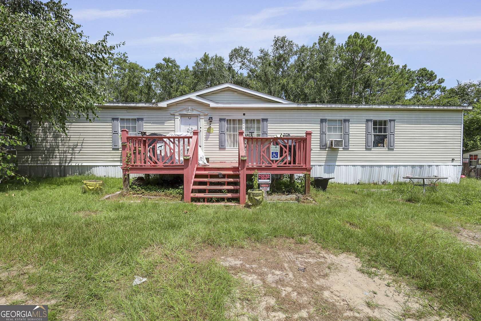 1.8 Acres of Residential Land with Home for Sale in Jesup, Georgia