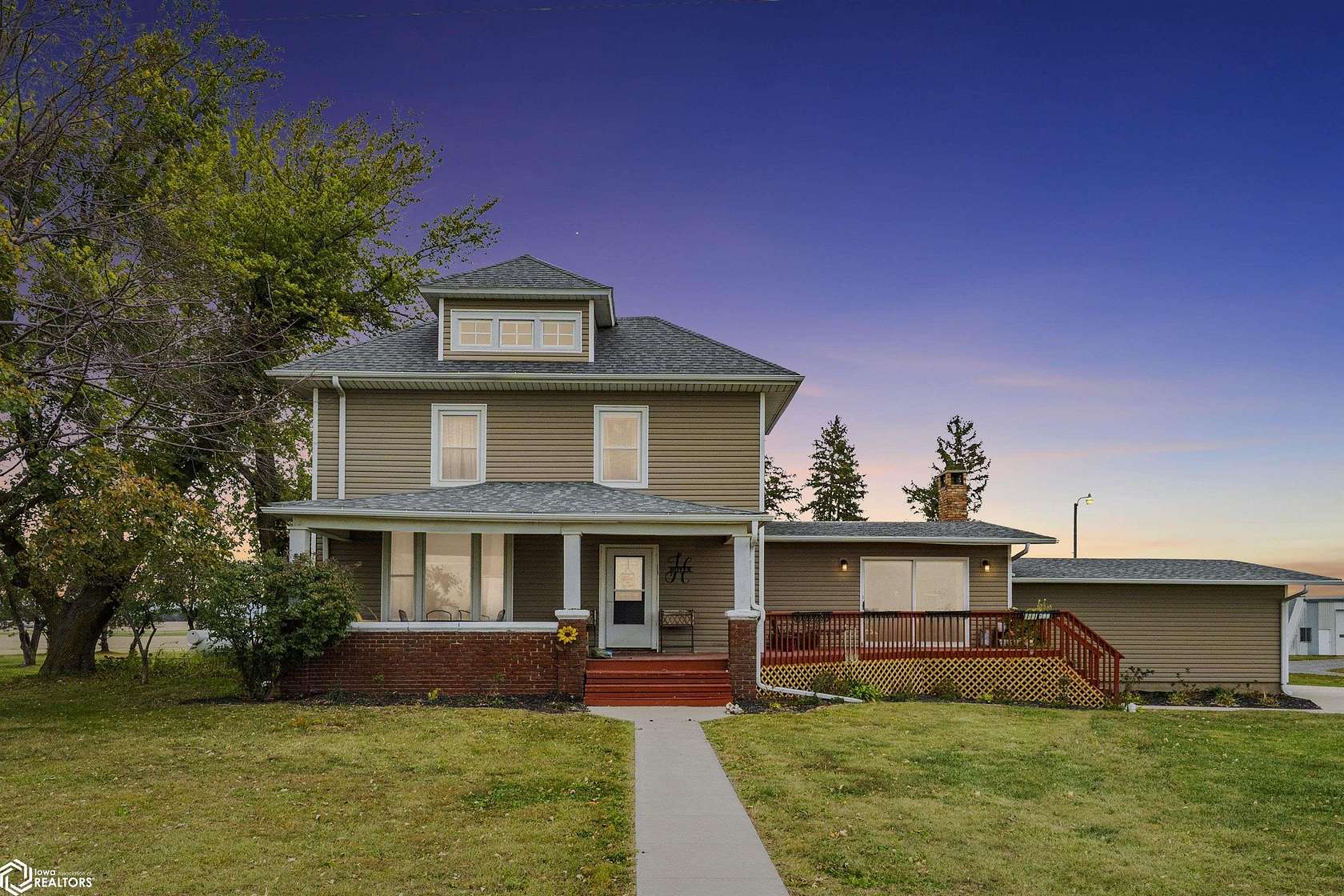 3.3 Acres of Residential Land with Home for Sale in Winfield, Iowa