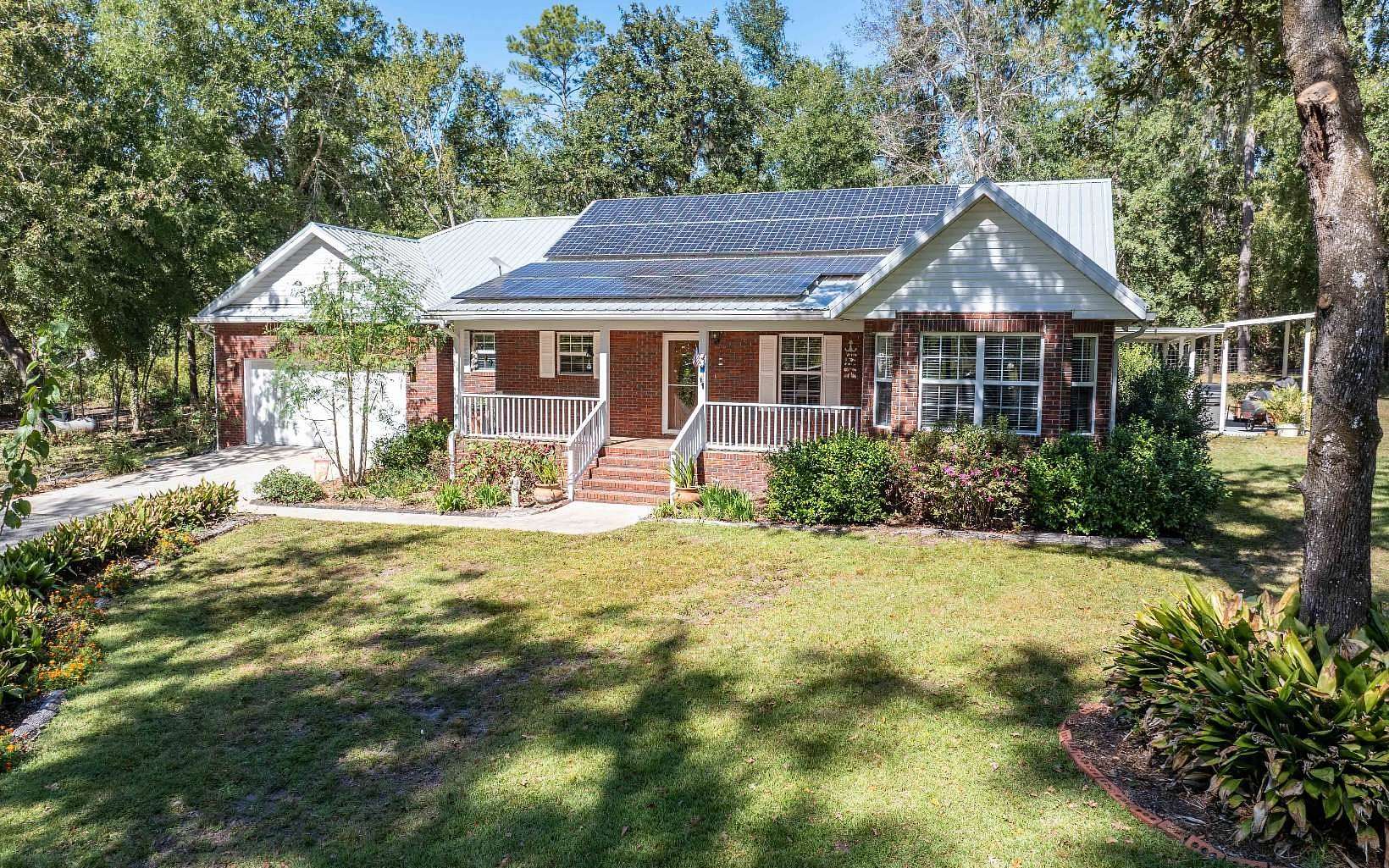 21 Acres of Land with Home for Sale in Live Oak, Florida