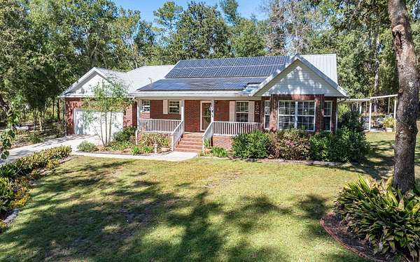 21 Acres of Land with Home for Sale in Live Oak, Florida