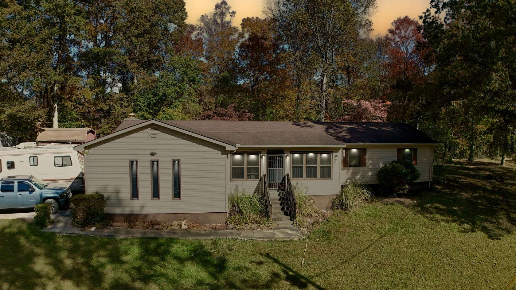 1.75 Acres of Residential Land with Home for Sale in Beattyville, Kentucky