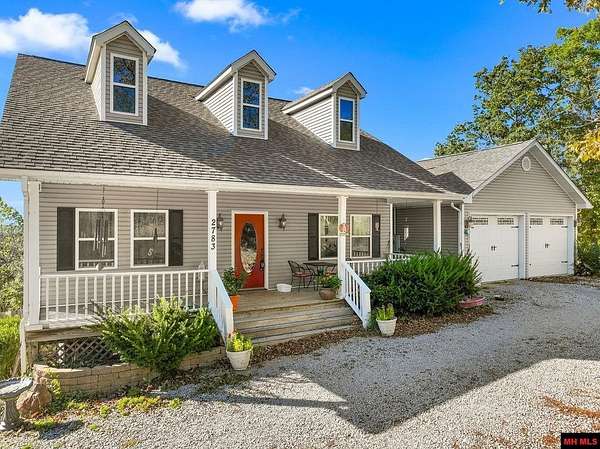 18.1 Acres of Land with Home for Sale in Mountain Home, Arkansas