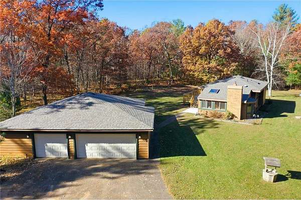 10 Acres of Residential Land with Home for Sale in La Follette Town, Wisconsin