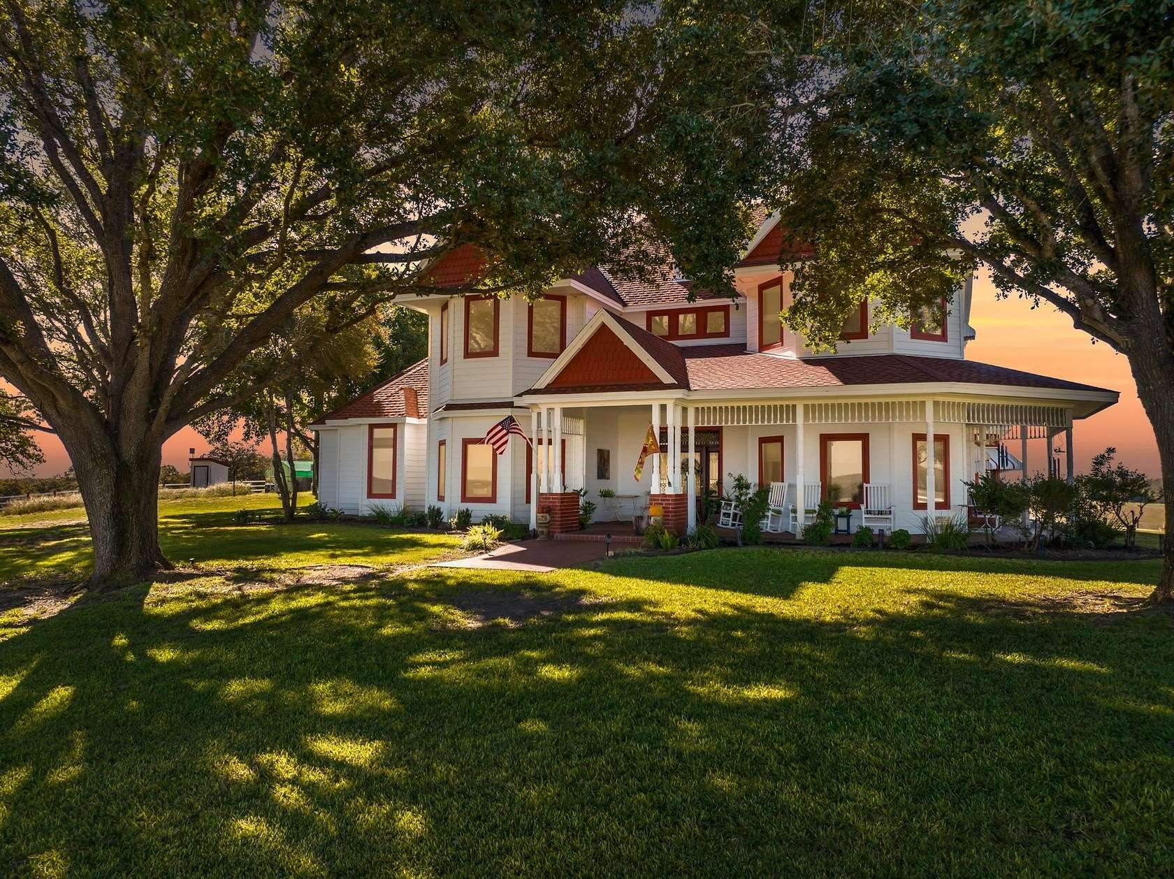 49.5 Acres of Land with Home for Sale in Thrall, Texas