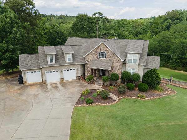 6 Acres of Land with Home for Sale in Inman, South Carolina