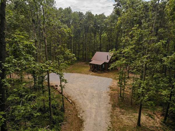 80 Acres of Recreational Land for Sale in Fairfield, Illinois