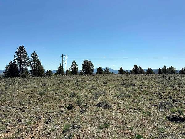 3 Acres of Residential Land for Sale in Chiloquin, Oregon