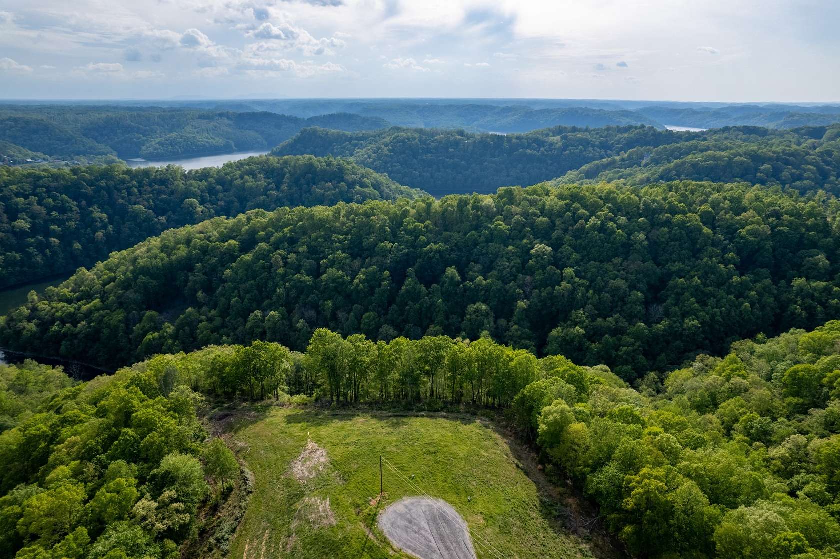 4.7 Acres of Residential Land for Sale in Baxter, Tennessee