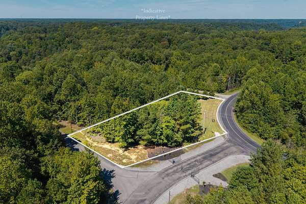 0.84 Acres of Residential Land for Sale in Sparta, Tennessee