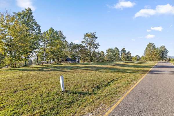 0.62 Acres of Residential Land for Sale in Jasper, Tennessee