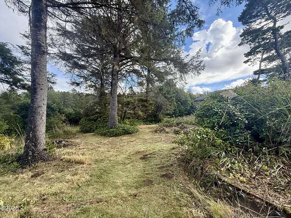 0.17 Acres of Residential Land for Sale in Depoe Bay, Oregon