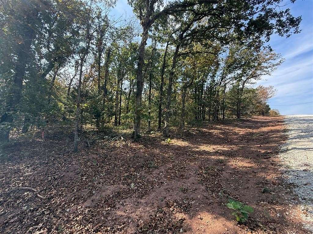 1.25 Acres of Residential Land for Sale in Noble, Oklahoma