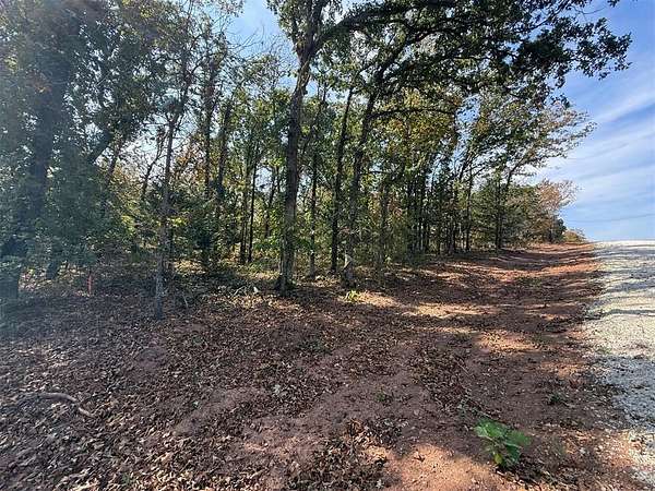 1.25 Acres of Residential Land for Sale in Noble, Oklahoma