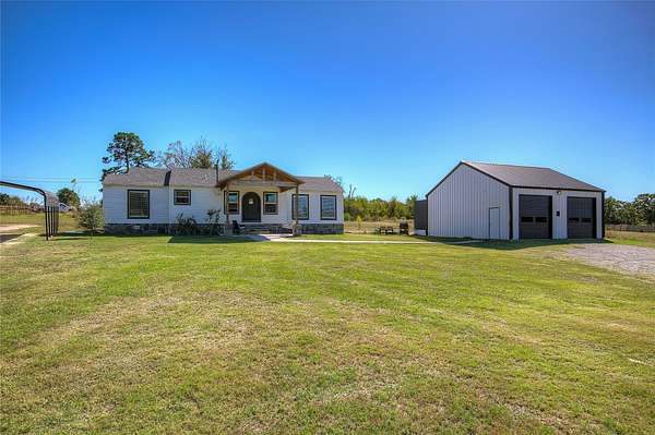 8.75 Acres of Improved Mixed-Use Land for Sale in Sulphur Springs, Texas