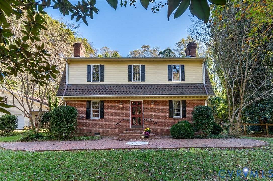 10 Acres of Land with Home for Sale in Wakefield, Virginia