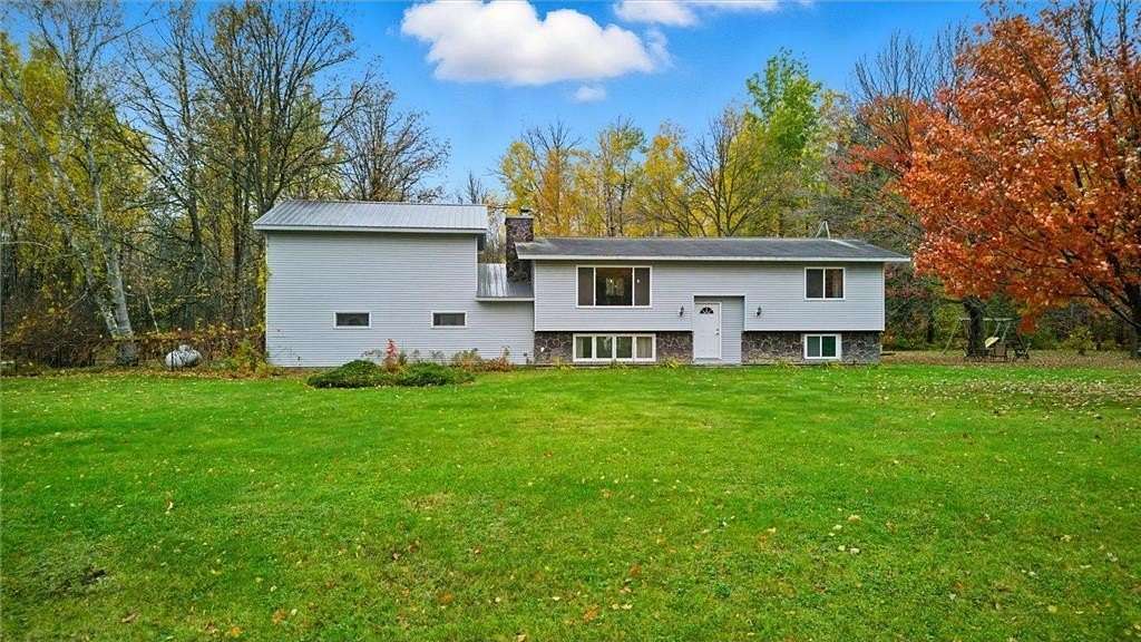 1.52 Acres of Residential Land with Home for Sale in Grand Rapids, Minnesota