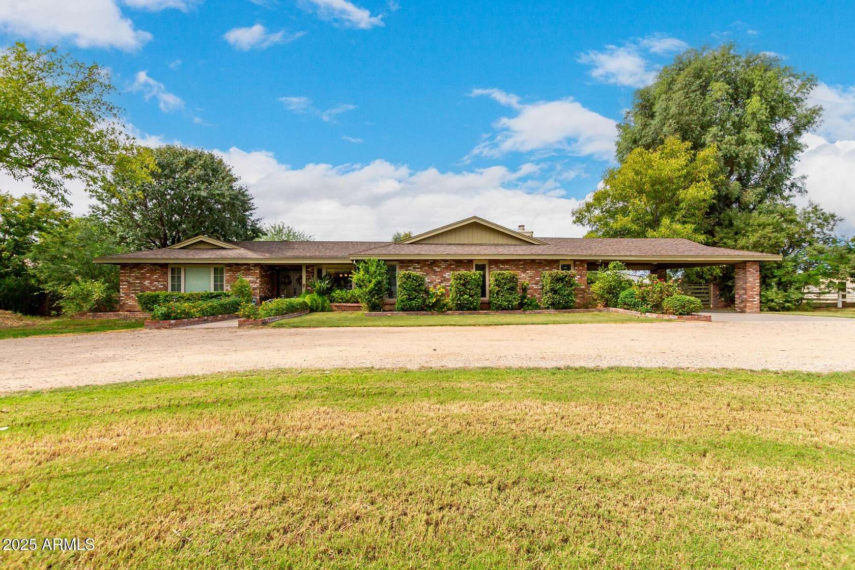 1.5 Acres of Residential Land with Home for Sale in Gilbert, Arizona