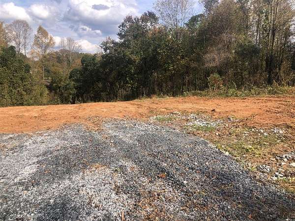 6 Acres of Residential Land for Sale in Pendleton, South Carolina