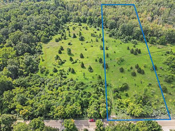 5 Acres of Residential Land for Sale in Whitmore Lake, Michigan