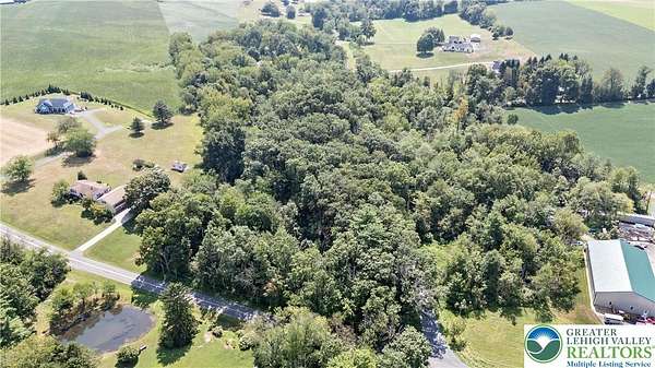 5.7 Acres of Residential Land for Sale in Lynn Township, Pennsylvania