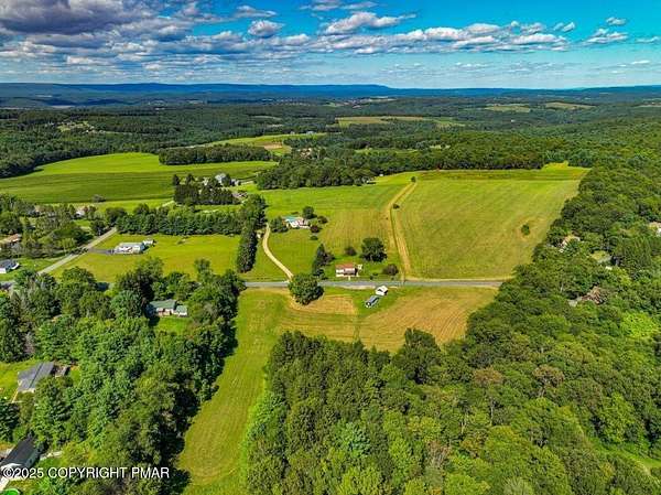 5.64 Acres of Land for Sale in Palmerton, Pennsylvania