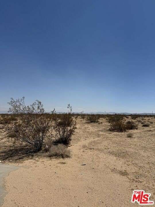 2.5 Acres of Land for Sale in Sunfair, California