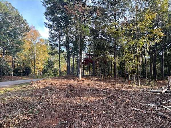 2.5 Acres of Residential Land for Sale in Auburn, Alabama