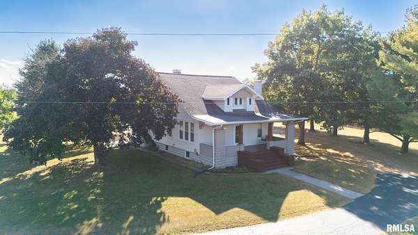 2.5 Acres of Residential Land with Home for Sale in Brimfield, Illinois