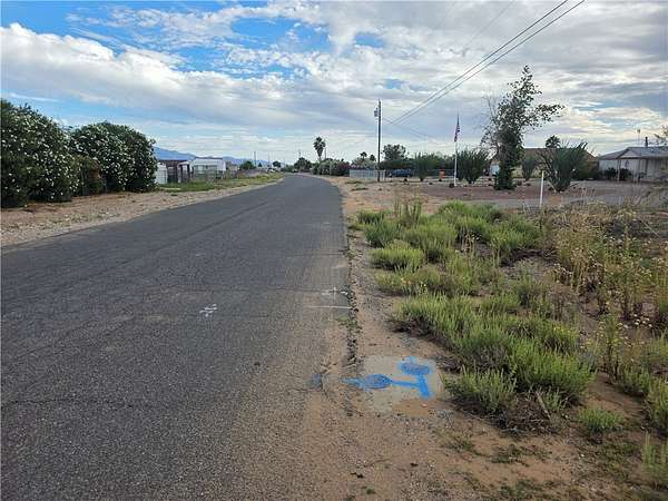 1 Acre of Land for Sale in Golden Valley, Arizona
