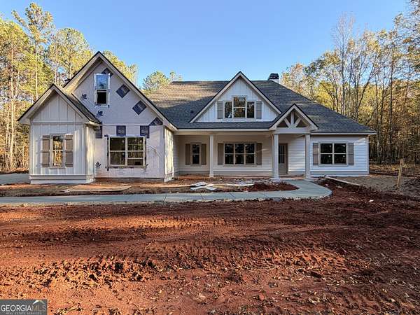 6.3 Acres of Residential Land with Home for Sale in Molena, Georgia