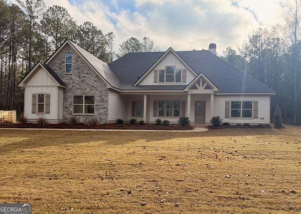 6.3 Acres of Residential Land with Home for Sale in Molena, Georgia