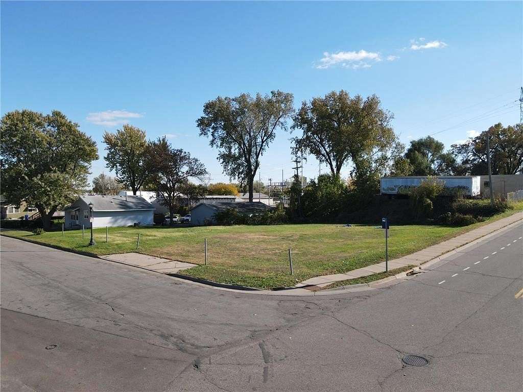 0.32 Acres of Commercial Land for Sale in St. Paul, Minnesota