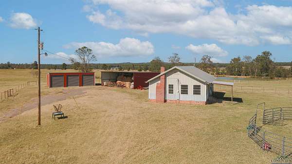 14.3 Acres of Land for Sale in Marshall, Texas