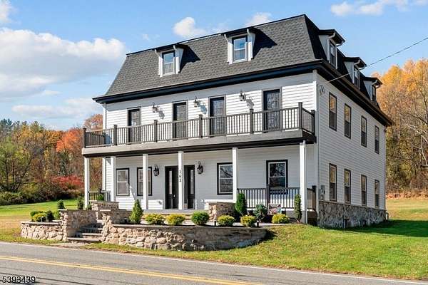 1.5 Acres of Improved Mixed-Use Land for Sale in Sandyston Township, New Jersey