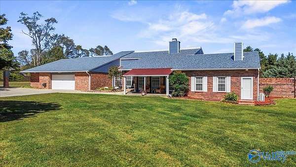 2.3 Acres of Residential Land with Home for Sale in Arab, Alabama