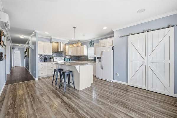 6.4 Acres of Residential Land with Home for Sale in Ninnekah, Oklahoma