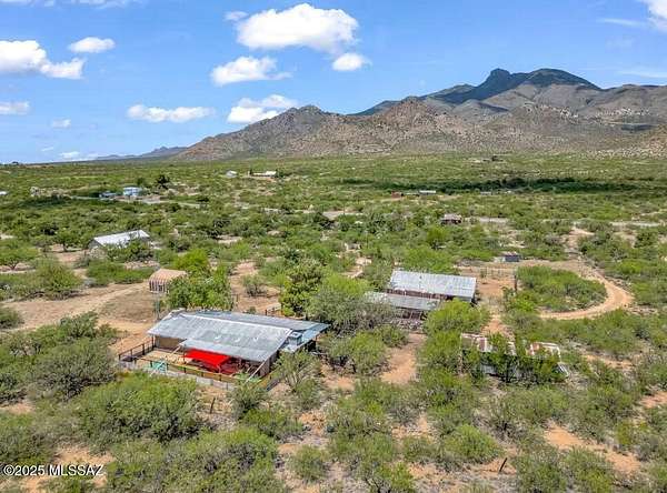 3 Acres of Residential Land with Home for Sale in Willcox, Arizona