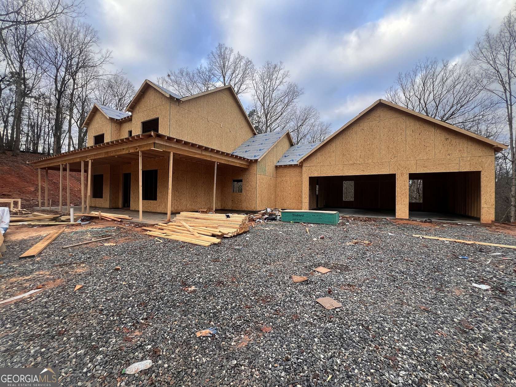 4.65 Acres of Residential Land with Home for Sale in Demorest, Georgia