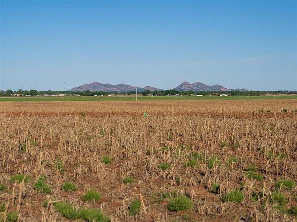 10 Acres of Residential Land for Sale in Altus, Oklahoma