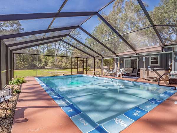 17 Acres of Land with Home for Sale in Crawfordville, Florida