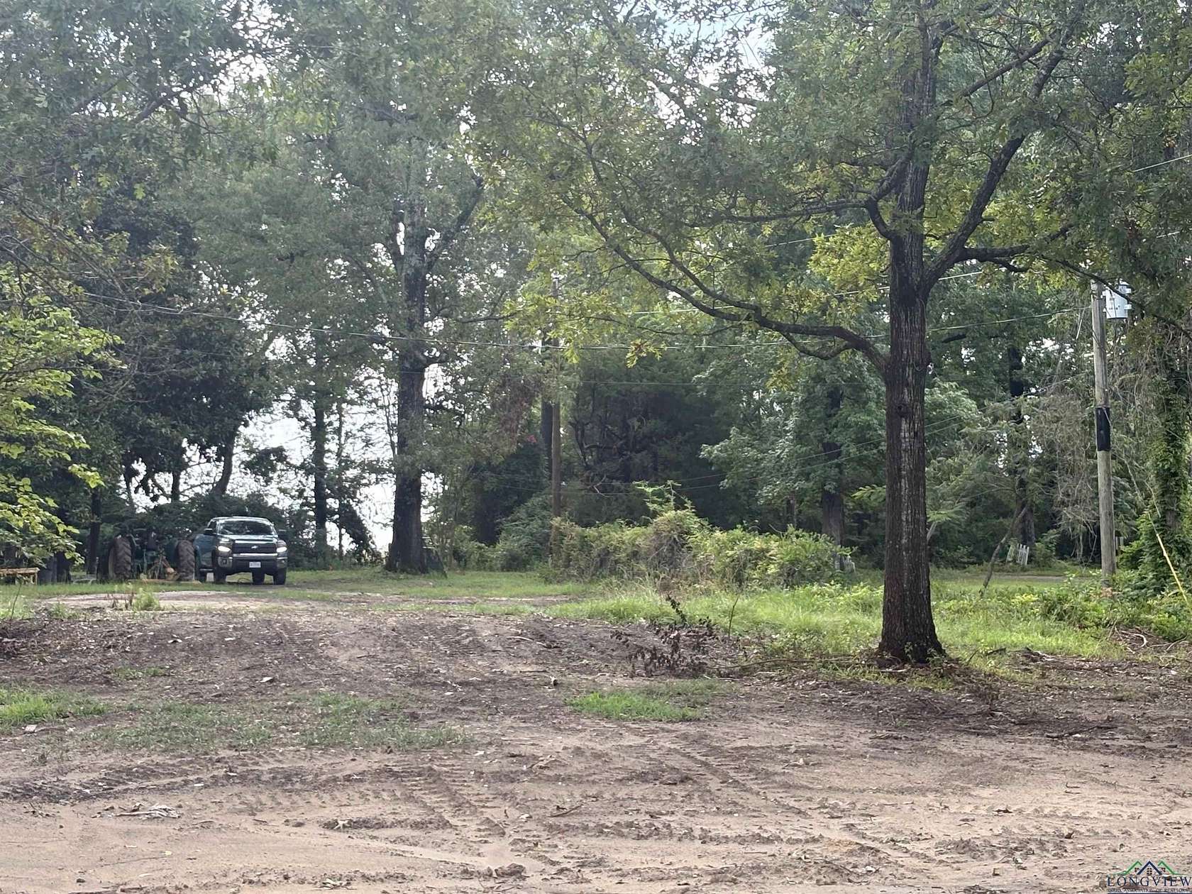 1.24 Acres of Residential Land for Sale in Longview, Texas